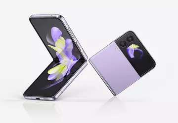 Samsung Galaxy Flip 4 clamshell jest ...