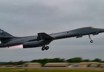 Bombowce strategiczne B-1B Lancer po raz ...