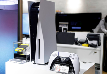 Niedobór się nie kończy: PS5 sprzedaje ...