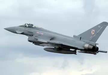Wielka Brytania może wysłać myśliwce Eurofighter ...