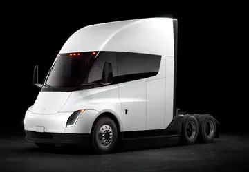 Tesla Semi w ogniu: elektryczna ciężarówka ...