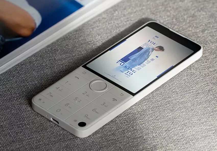 Xiaomi rozpoczyna sprzedaż Qin F22 Pro: telefon z funkcją MediaTek Helio G85, przednią kamerą, USB-C i Androidem 12 za 148 USD