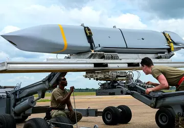 Stany Zjednoczone rozważają przekazanie Ukrainie pocisków ...