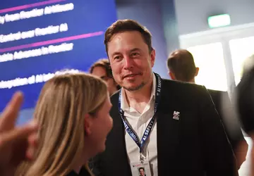 Elon Musk przewiduje, że dzięki sztucznej ...