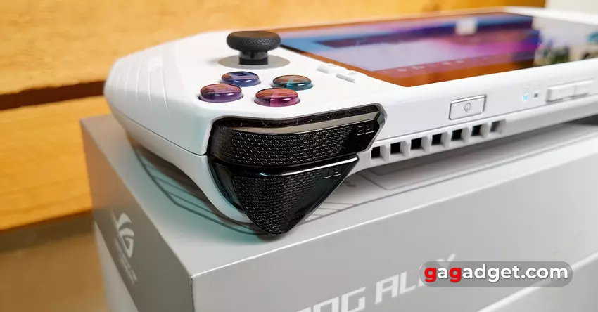 Зовнішній вигляд ASUS ROG Ally