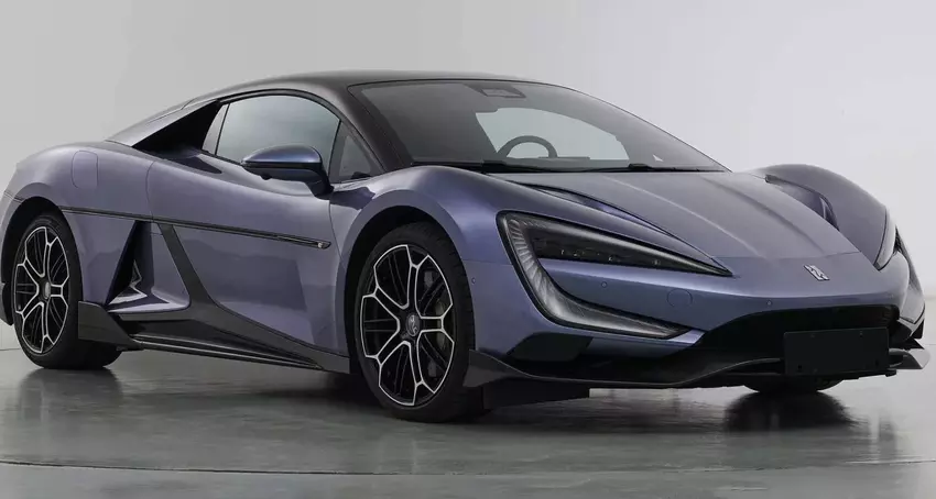 BYD zaprezentuje Yangwang U9 25 lutego: elektryczny samochód sportowy o zasięgu 700 km i przyspieszeniu do 100 km/h w mniej niż 2 sekundy.