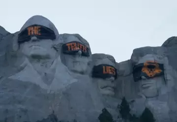 "Prawda kłamie": oficjalne logo gry można ...