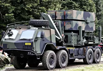 Norwegia przekaże Ukrainie dwa plutony systemów ...