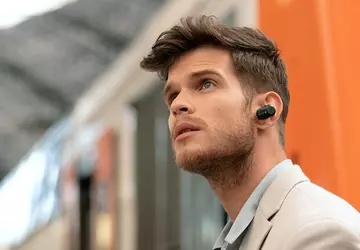 10 najlepszych słuchawek-TWS, które dopasują się ...