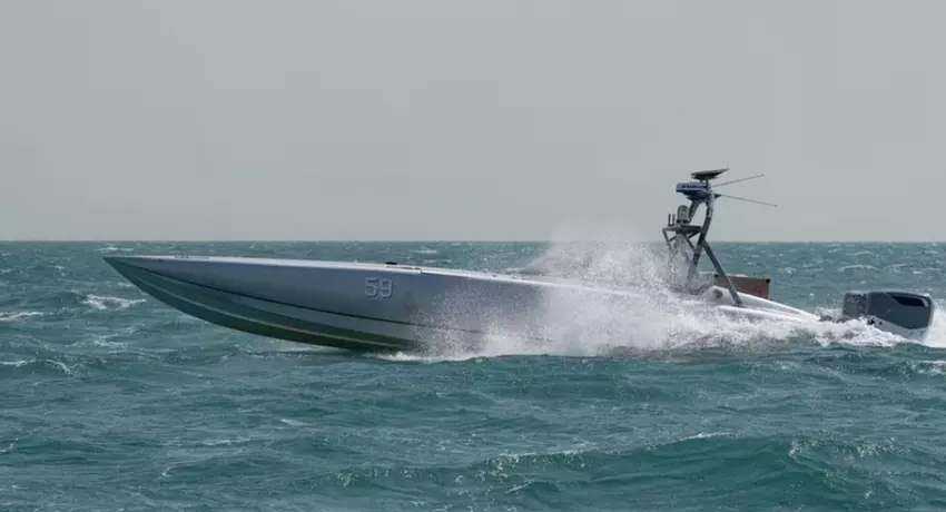 Amerykański dron morski Devil Ray po raz pierwszy wystrzelił rakiety podczas misji na Bliskim Wschodzie