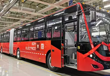 Yutong zaprezentował pierwszy na świecie 26-metrowy ...