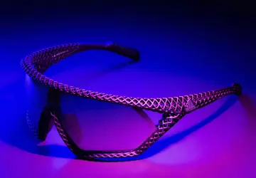 Adidas stworzył drukowane w 3D okulary ...