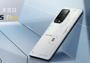 Nazwane najpotężniejszymi flagowymi smartfonami na świecie ...