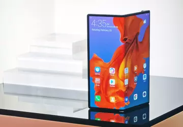 Huawei już rozpoczął produkcję składanego Mate ...