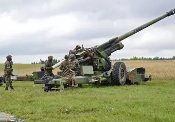 Nie tylko działa Cezar i transportery ...