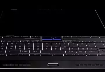 Przedstawiono Lotus Diplomat — smartfon w ...