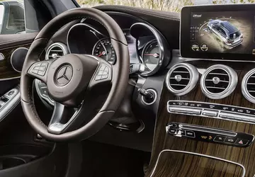 Właściciele samochodów Mercedes wnieśli pozew z ...