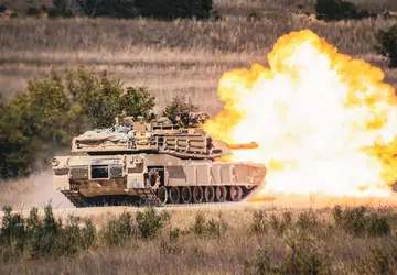 USA dostarczają 31 czołgów M1A1 Abrams ...