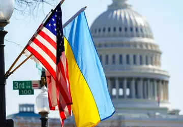 60 mld dolarów dla Ukrainy - ...