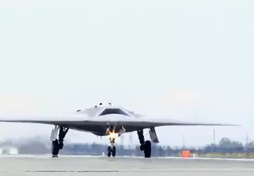 Rosja opracowuje drona uderzeniowego Okhotnik z ...