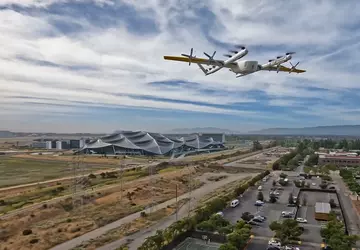 Drony Wing dostarczą przesyłki w San ...