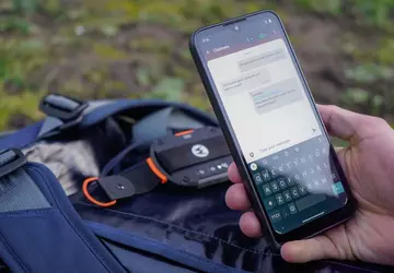 Motorola Defy Satellite Link: kompaktowy gadżet ...