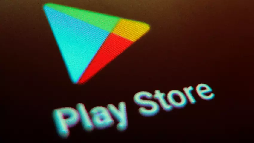 Ponad 10 milionów użytkowników  zainstalowało złośliwą aplikacje zamaskowaną jako aktualizacja Samsung