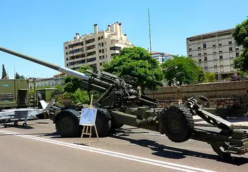 Hiszpańska armia zamawia pół miliona pocisków ...