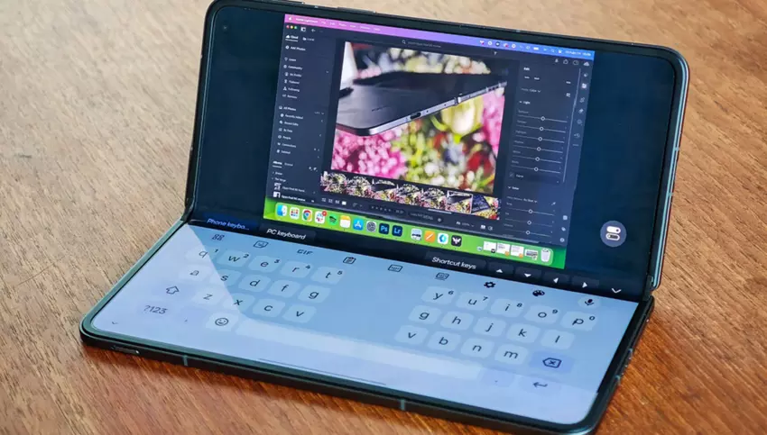 Dziennikarze przetestowali kontrolę Maca za pomocą Oppo Find N5 i podzielili się swoimi wrażeniami