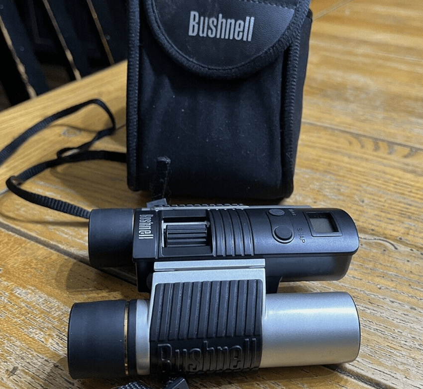 Lornetka Bushnell Imageview 10x25 z aparatem cyfrowym