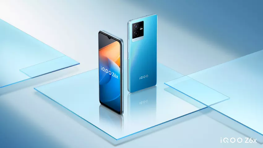 iQOO Z6x: układ MediaTek Dimensity 810, aparat 50 MP i bateria 6000 mAh za 175 USD