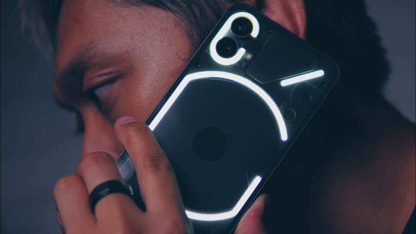 Firma Nothing kłamała w reklamie i upiększała możliwości smartfona Nothing Phone (1). Czemu?