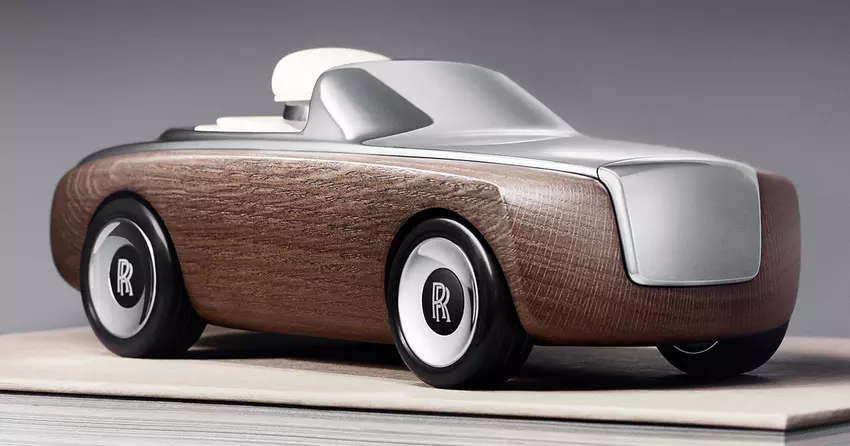 Nowy Rolls-Royce Cameo był tańszy niż Mazda Miata, z wyjątkiem tego, że tak naprawdę nie jest samochodem