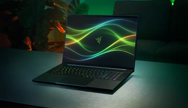 Razer Blade 18 2026: Najpotężniejszy laptop ...