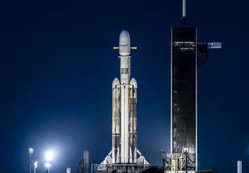 Falcon Heavy z powodzeniem kończy szóstą ...