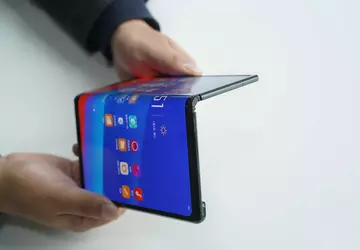 Insider: Składany smartfon OPPO dostanie baterię ...