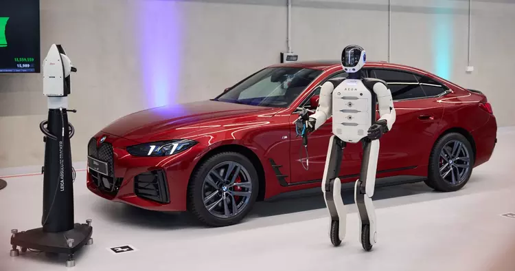 BMW wysyła człekokształtnego robota do pracy ...