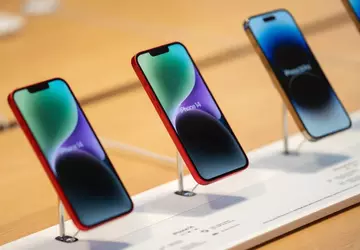 Połowa etui na iPhone'a wyprodukowanych w ...