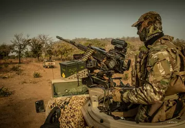 Belgia ma przekazać ciężkie karabiny maszynowe ...