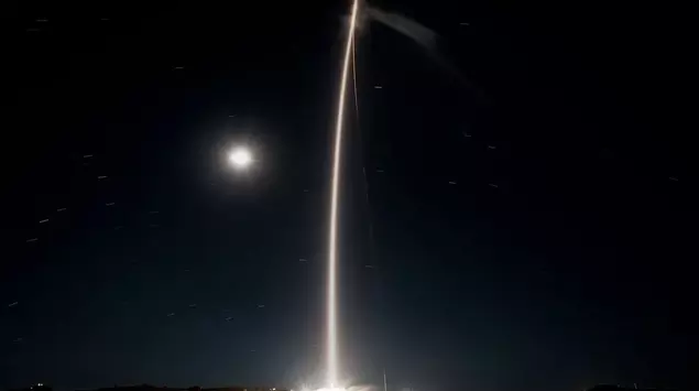 SpaceX zwiększa flotę – 25 nowych ...