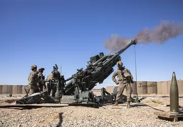 Haubica M777 niszczy najrzadszą w Rosji ...