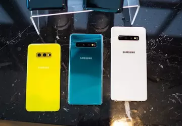 Samsung Galaxy S10, Galaxy S10+ i ...