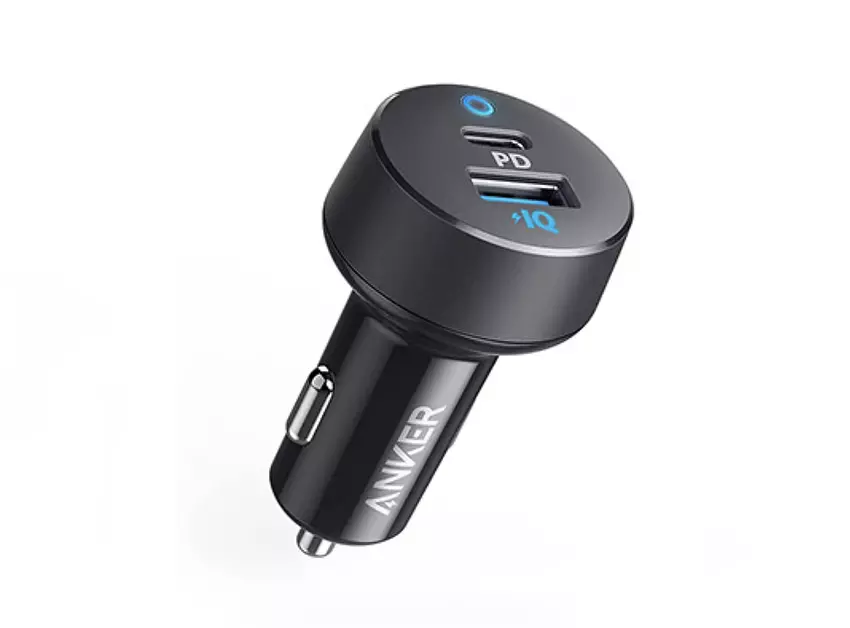 Firma Anker wprowadziła na rynek dwuportową ładowarkę samochodową o mocy do 32 W za 7,5 USD.