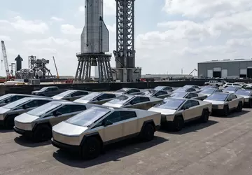 SpaceX wydaje 143 miliony dolarów na ...
