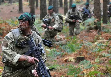 Europejczycy nazywają brytyjską armię "pośmiewiskiem" z ...