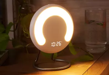 Inteligentny budzik Amazon Halo Rise ze ...