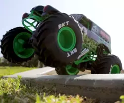 1:24 Monster Jam RC Monstertruck