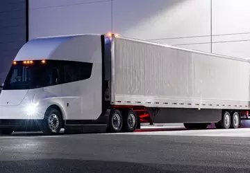 Produkcja seryjna Tesla Semi ruszy w ...