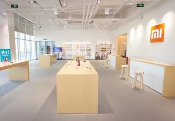 Xiaomi zamyka sklepy i może anulować ...