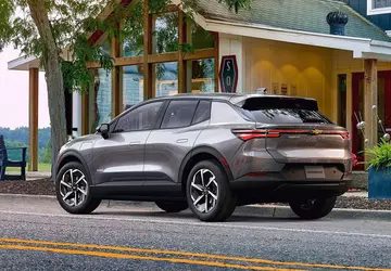 Większość właścicieli samochodów elektrycznych w USA ...